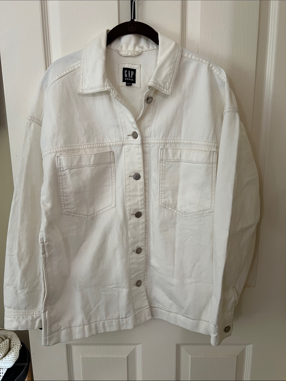 GAP White Oversized Jean Jacket with Patch Pockets